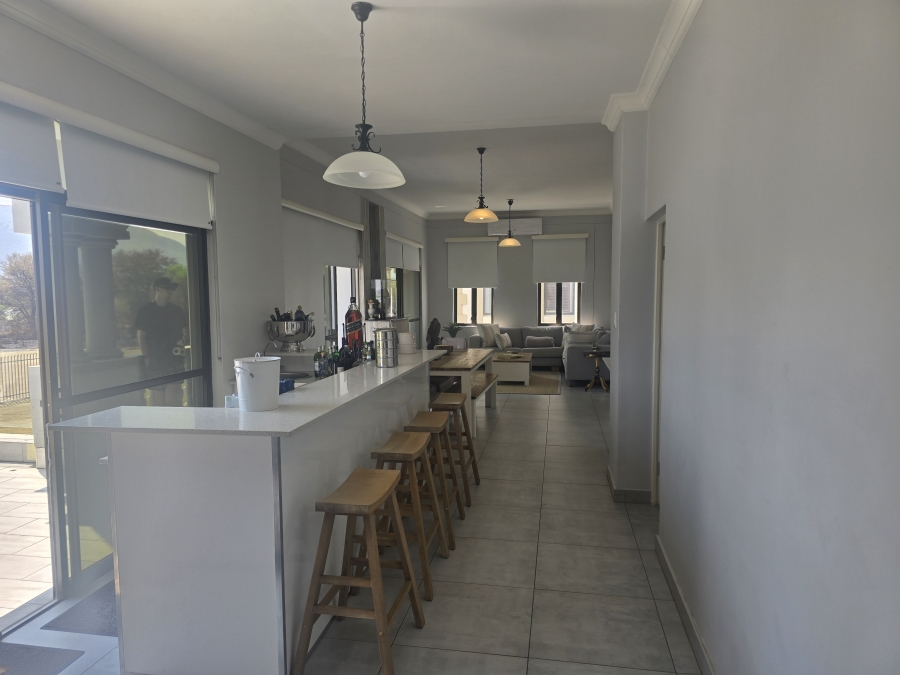 4 Bedroom Property for Sale in Ifafi North West